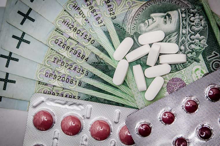 Collage showing green paper money bills, blister pack of maroon coloured pills and white tablets